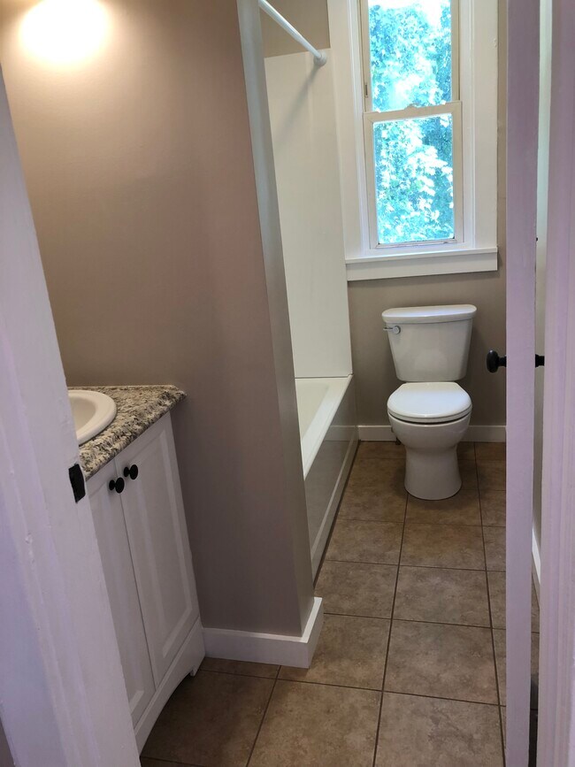 Photo - 13 Berkeley St