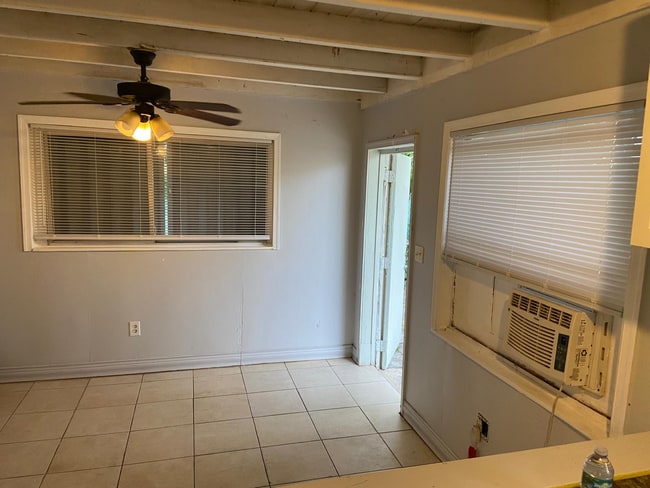 Photo - 132 W 35th St