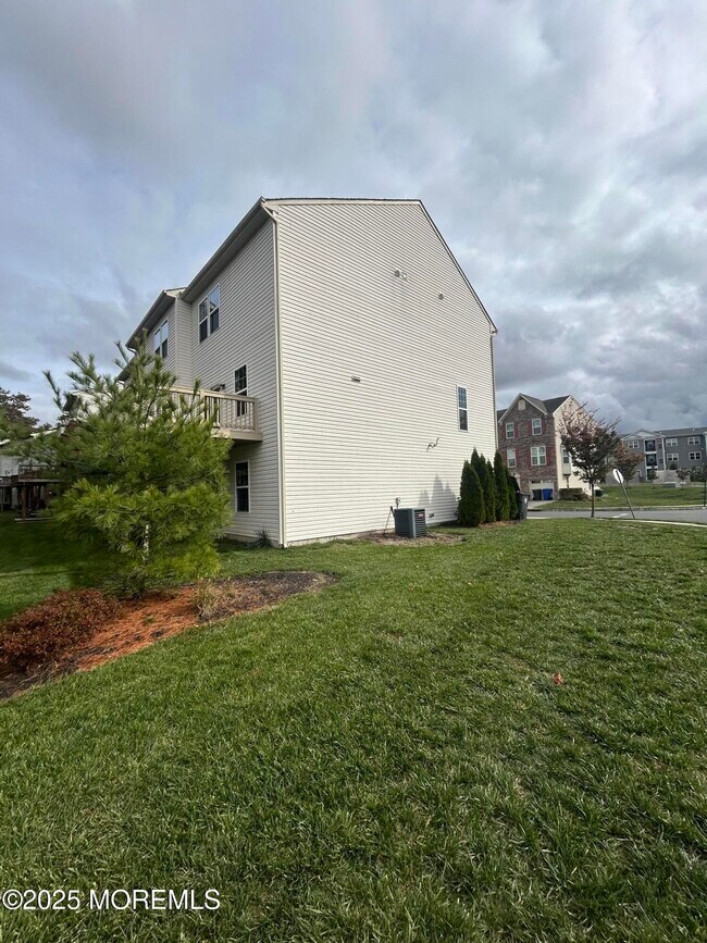 Photo - 201 Rio Grande Dr