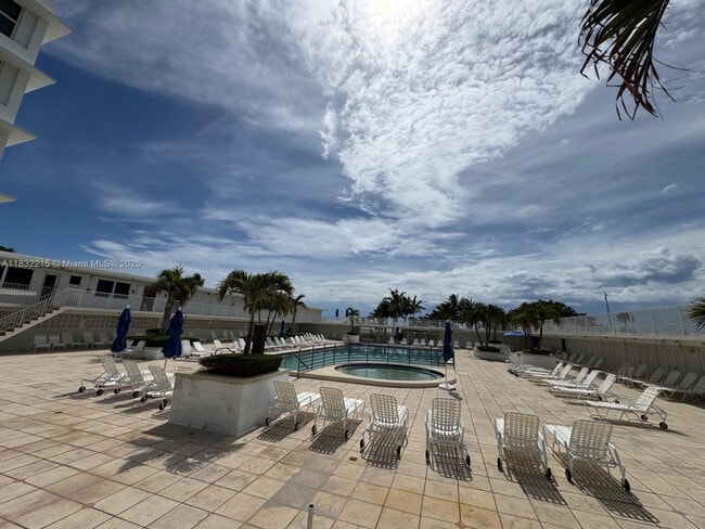 Photo - 4747 Collins Ave Unit 502