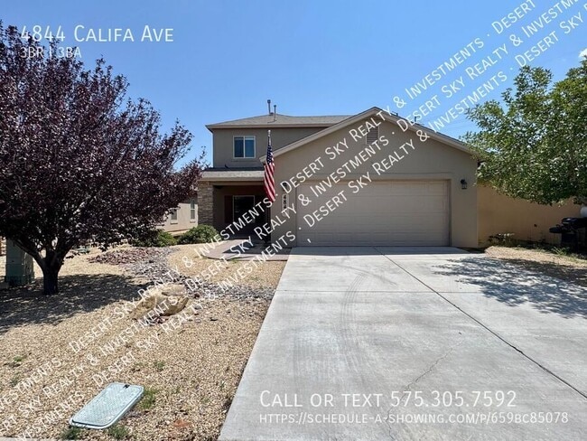 Photo - 4844 Califa Ave