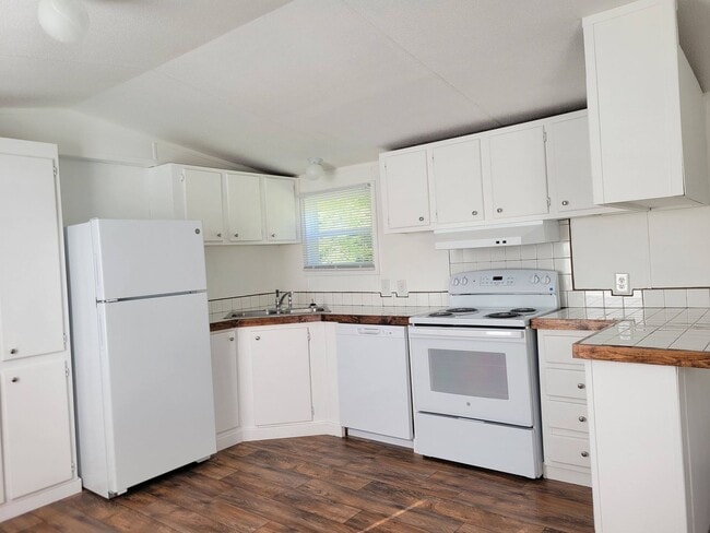 Photo - Ready to Move in