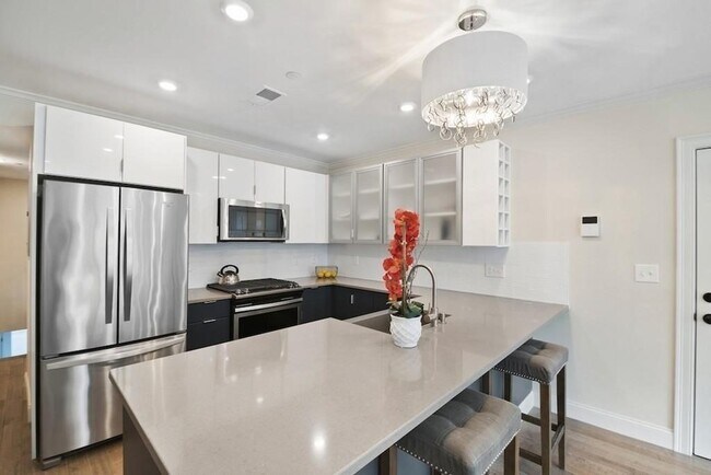 Photo - 312 Sumner St Unidad 1