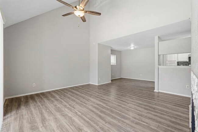 Photo - 14550 Fonmeadow Dr Unit 1002