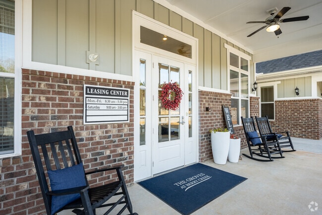 Leasing Office entrance
