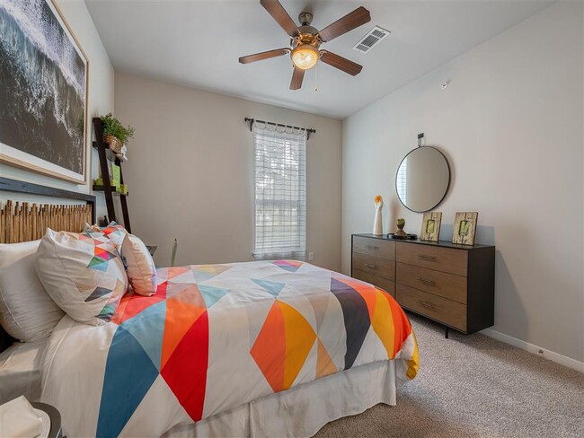 Marquis at Sugar Land Apartments - Sugar Land, TX | ForRent.com