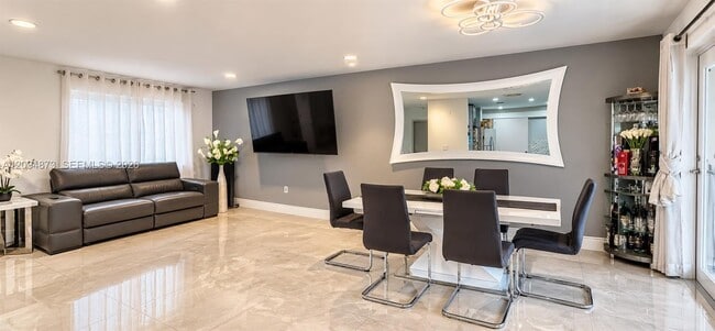 18208 SW 154 Ct