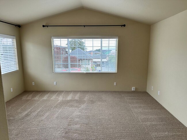 Photo - irv500 Apartment Unit 500-B