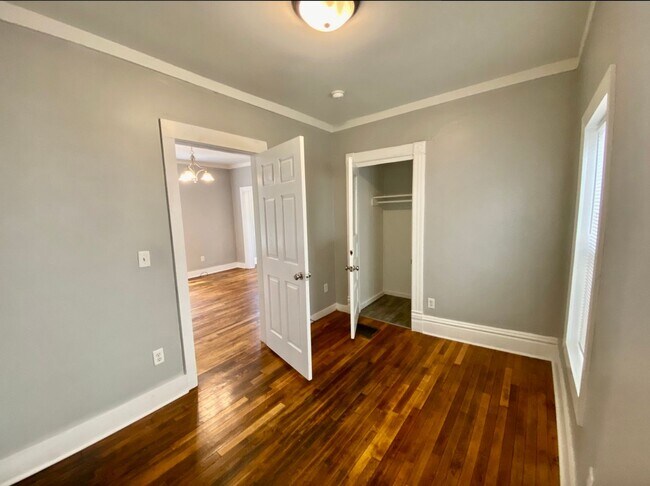 Photo - 800 Clancy Ave NE Unidad 1