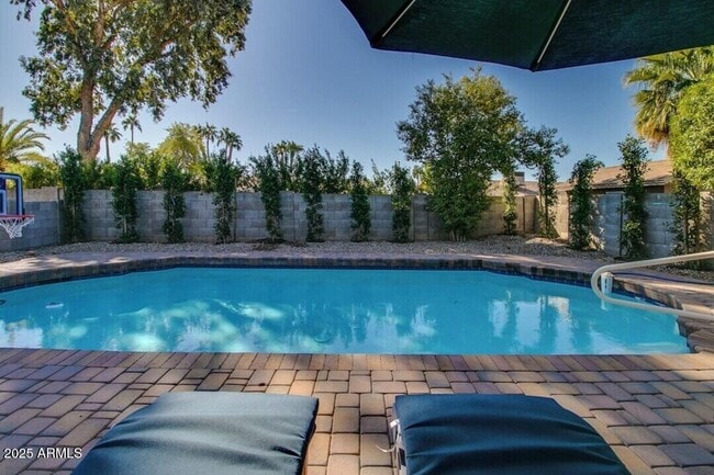 Photo - 6813 E Grandview Dr