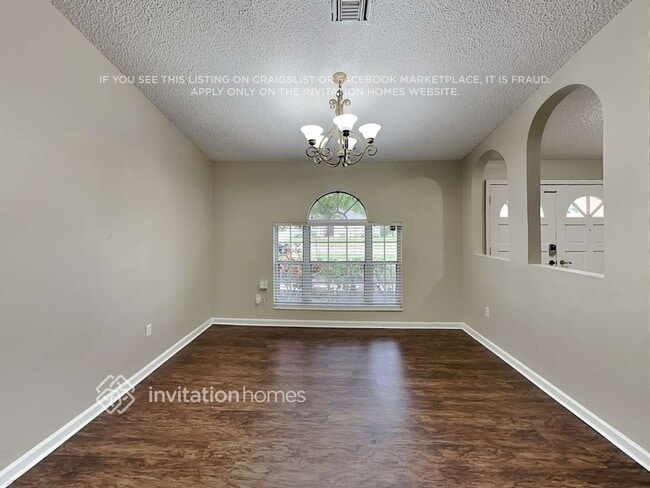 Photo - 13837 Folkestone Cir