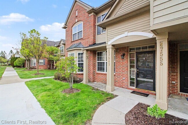 Photo - 47547 Ormskirk Dr