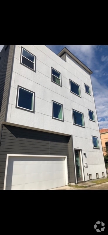 Building Photo - 1630 W 24th St Rental