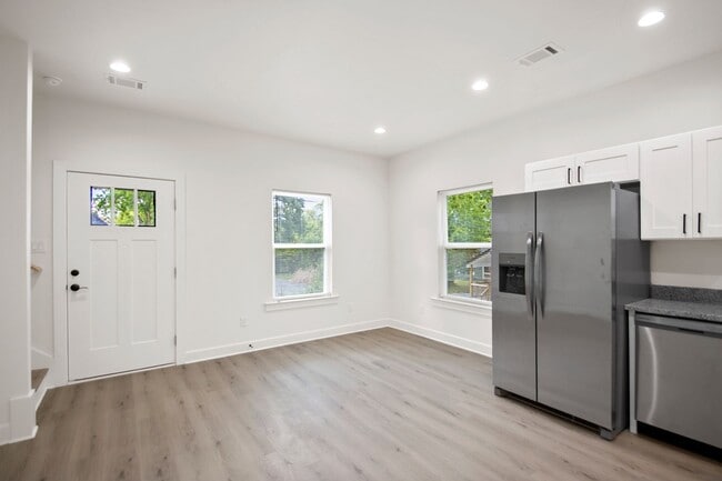 Photo - 212 S Park St Unit A