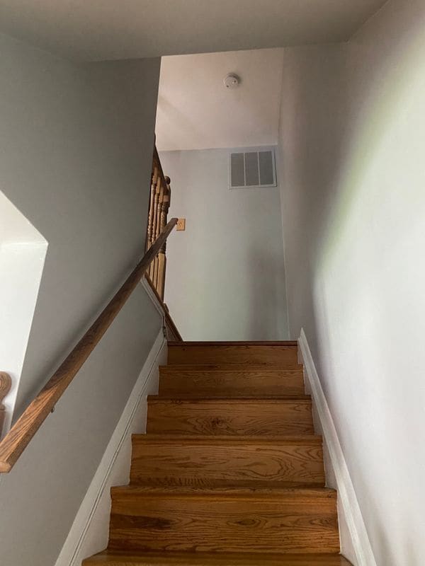 Photo - 640 Kingston Rd