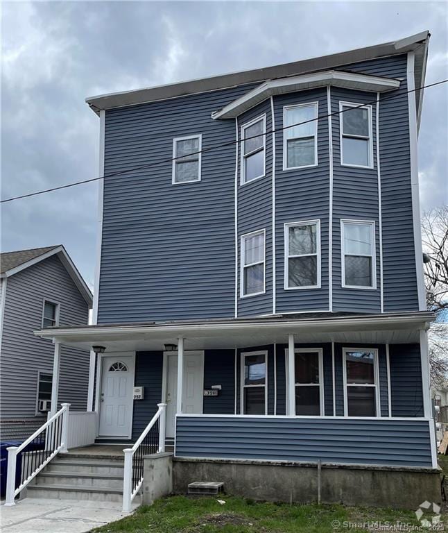 Building Photo - 757 Union Ave Rental
