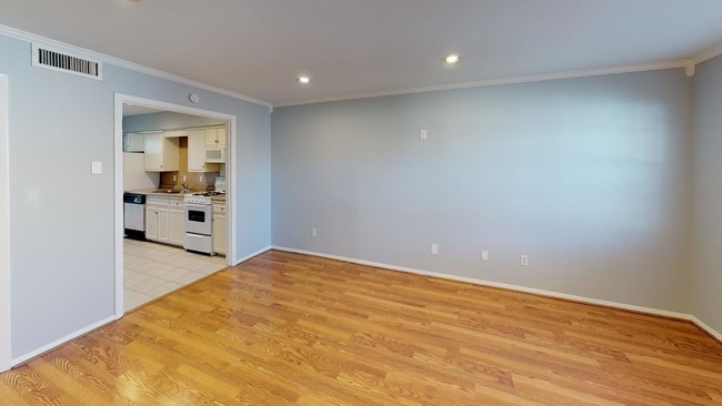 #S1 - Studio/1Bath