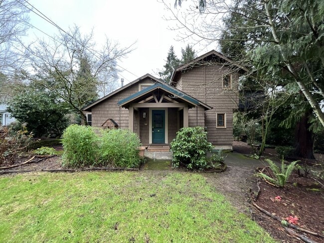 Building Photo - Vintage Urban Farmhouse 3 Bd 1 Bath home! Large bonus room & Balcony! Surrounded by trees on lar...