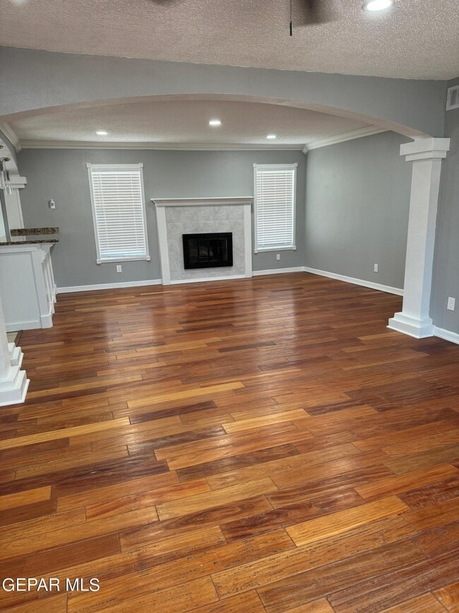 Photo - 323 Rio Tinto Dr