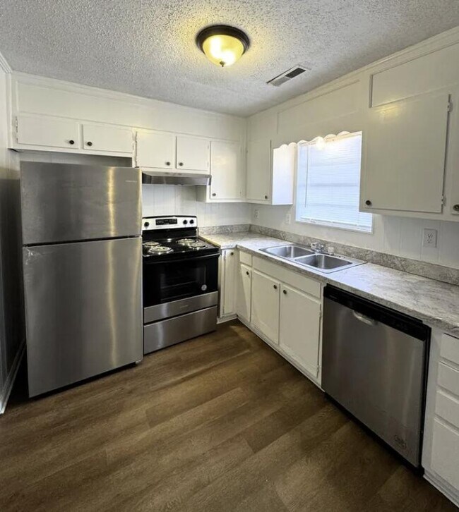 Photo - 4101 McVay St SW