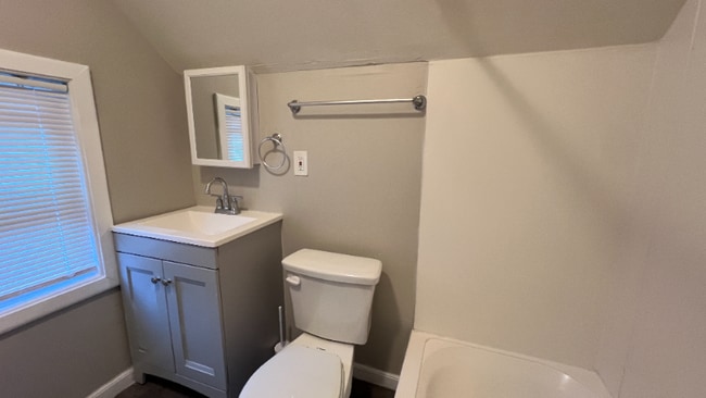 Photo - 50 Vernon St Unit 3