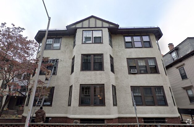 Building Photo - 11 Story St Rental