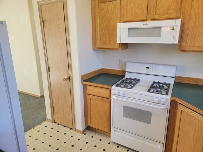 Photo - 3 Bedroom Home North End Of Northwood - Gr...