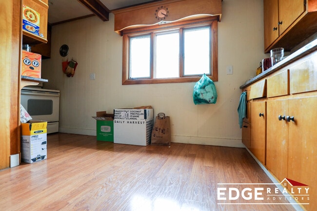 Photo - 22 Lyne Rd Unit 2