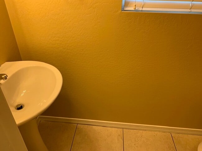 Photo - 4 BEDROOM HOME IN EAST  PHOENIX