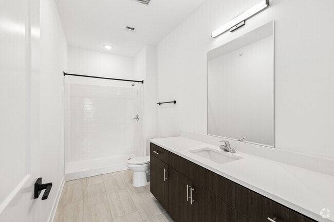 C1 - 3BR, 2BA - 1,193SF