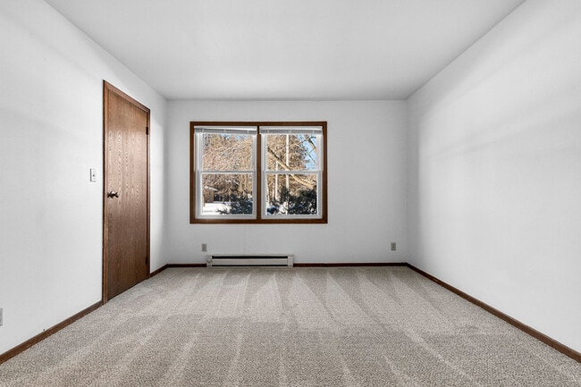 Woodfield Circle Apartments