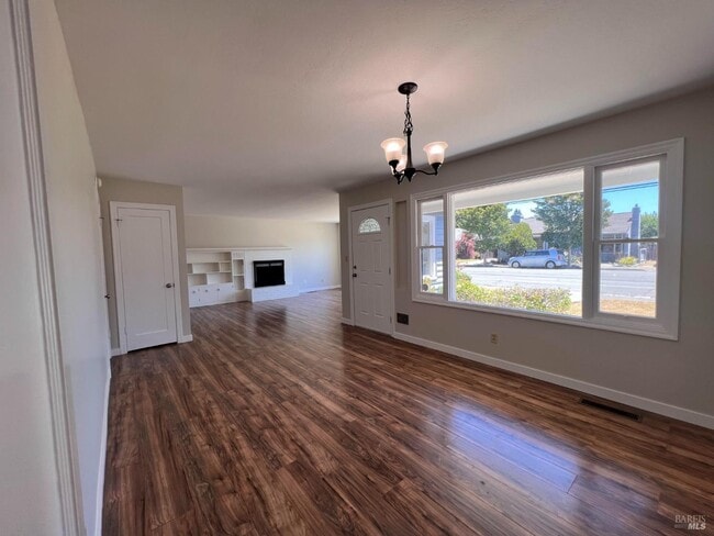 Photo - 2109 Montecito Ave