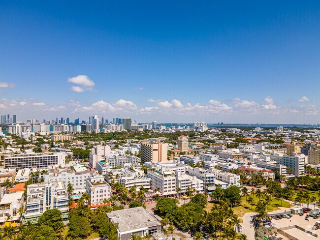Photo - The Strand on the Ocean