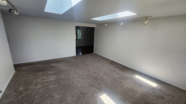 Photo - 808 S Cedarcrest Dr