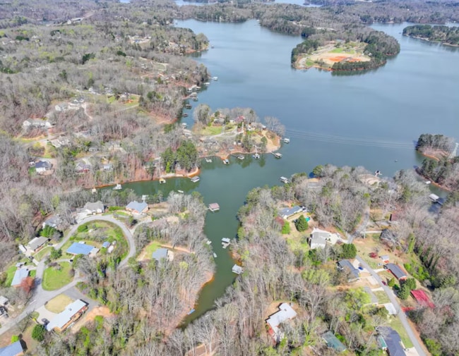 Photo - 2817 Evergreen Pl