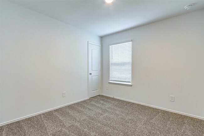 15056 Ashton Mdws Dr