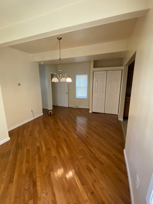 Photo - 314 Eicher Ave