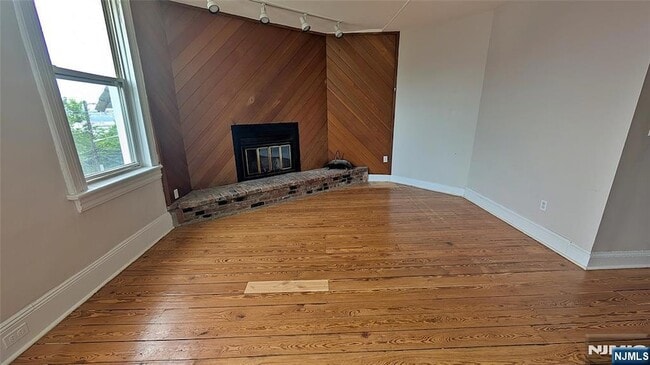 Photo - 154 Undercliff Ave Unidad 6