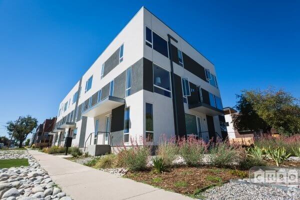 Building Photo - 3207 W 17th Ave Rental