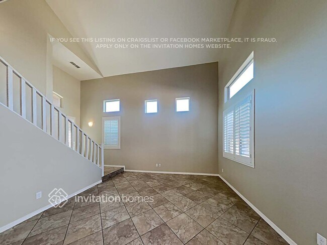 Photo - 20210 W Desert Bloom St