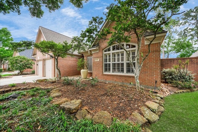 Photo - 19 Wild Meadow Ct