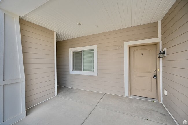 Photo - 1843 N Crest Rd