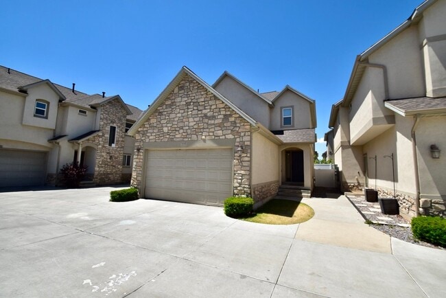 Photo - Great 4 Bedroom 3 Bath Home in South Jordan in Amazing HOA Community!