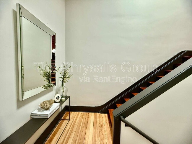 Photo - 606 Court St Unit 3a