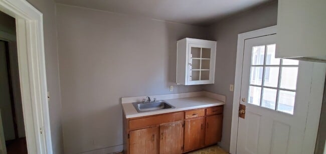 Photo - 1 Bedroom 1 Bathroom Duplex!