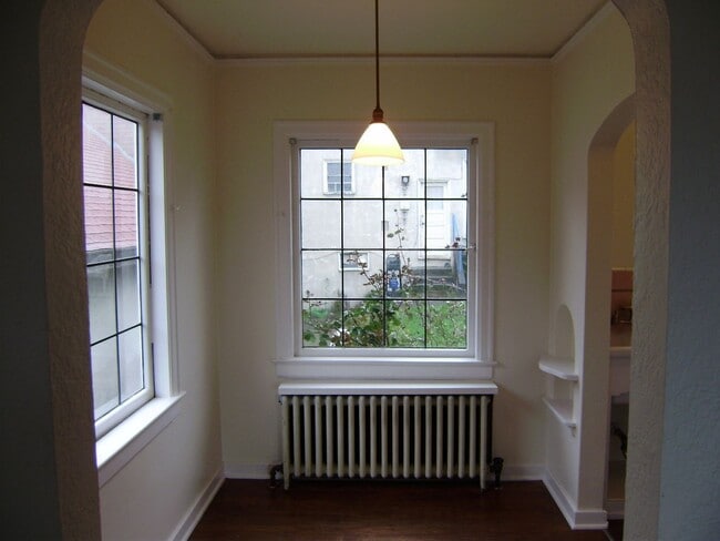 Photo - 111-115 E Roanoke, 2523 - 2529 Eastlake Ave E Unit 2525.5