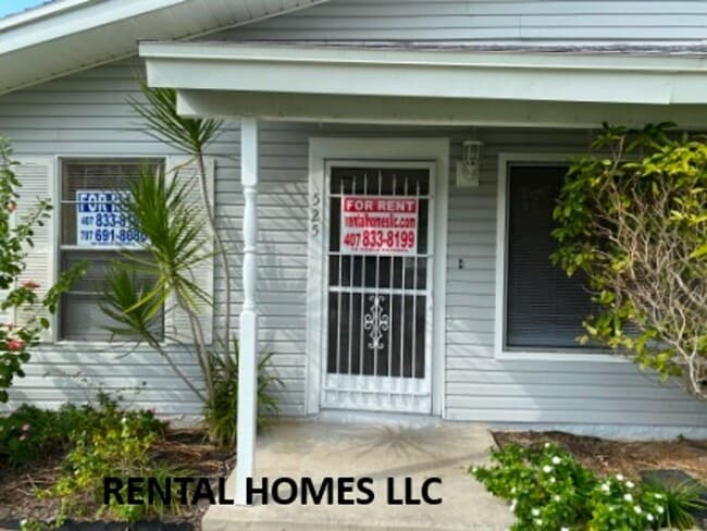 Building Photo - Two Bedroom One Story Townhouse close to Altamonte Mall & all other major local roads