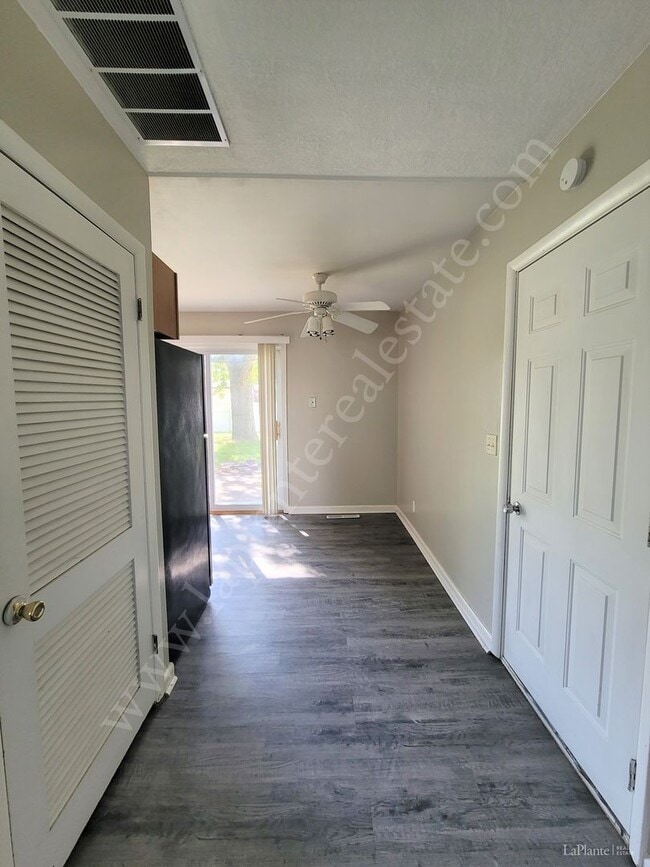 Photo - Three Bedroom Brick Ranch for Rent