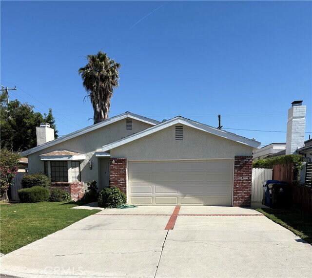 Building Photo - 22451 Dolorosa St