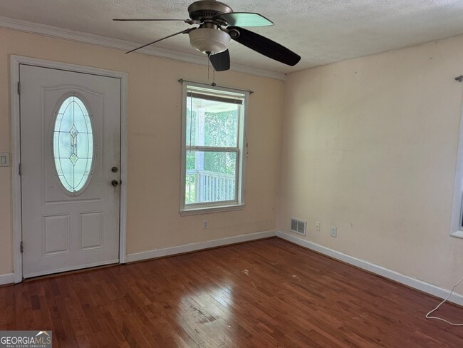 Photo - 276 Murray Hill Ave NE